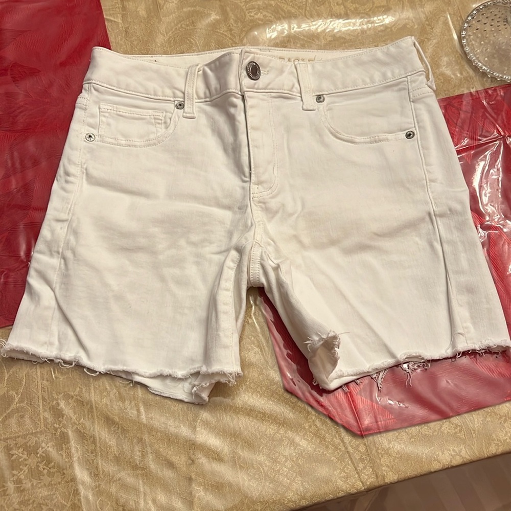 American Eagle High Rise Stretch Shorts